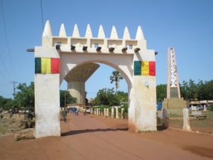 Article : Lettre ouverte à mon père, maire de Mopti, la « Venise du Mali »